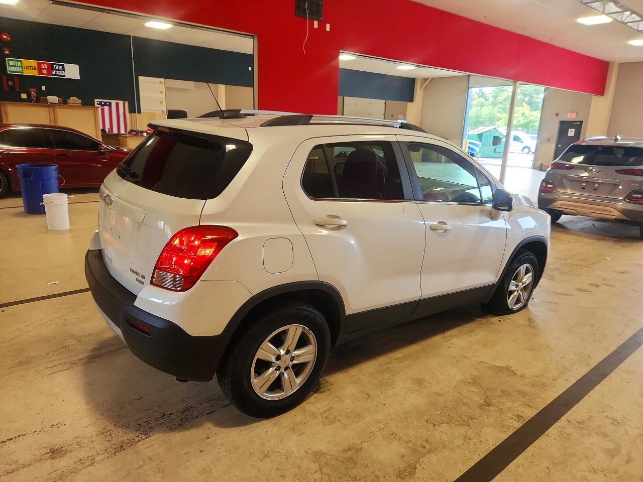 KL7CJPSB2GB632608 · 2016 CHEVROLET TRAX · 3/12