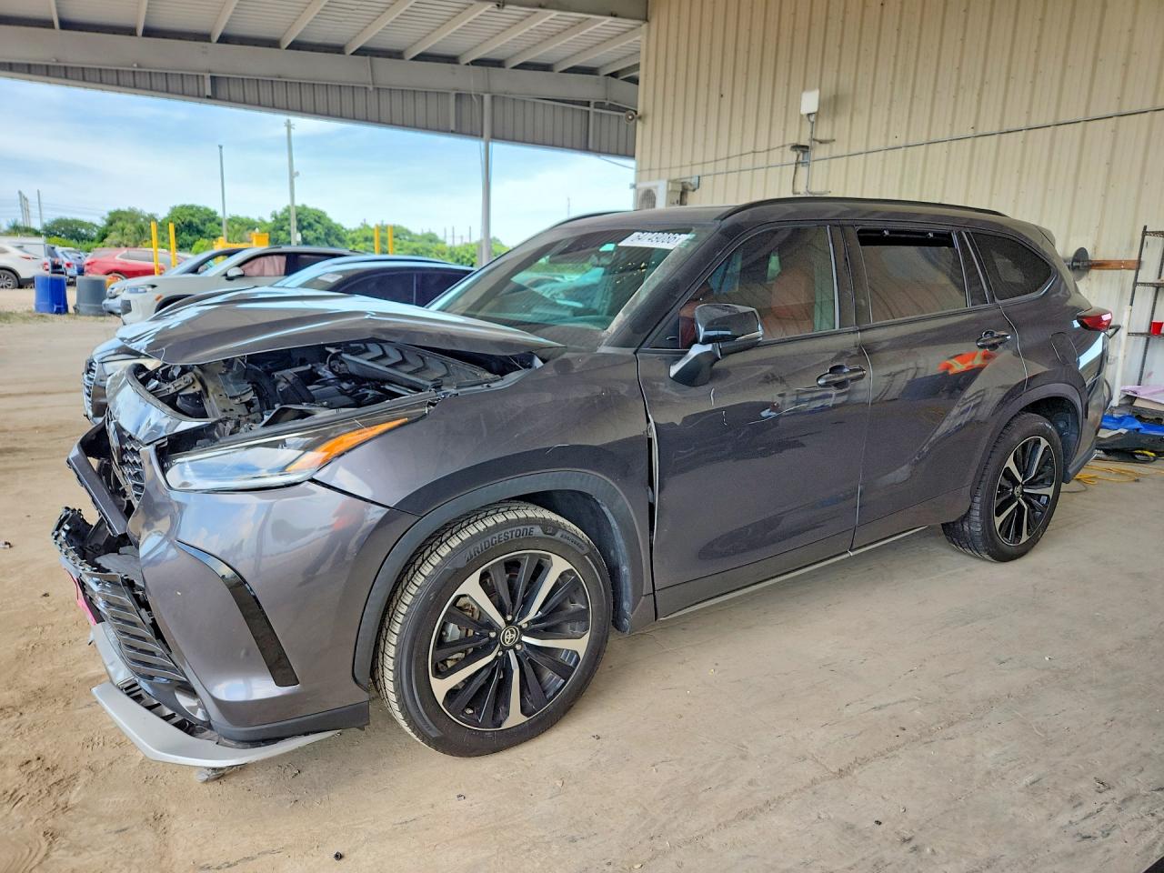 2021 TOYOTA HIGHLANDER