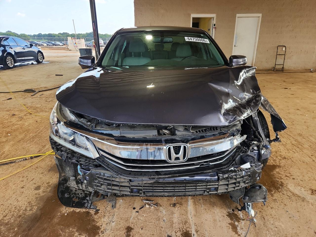 1HGCR2F80HA168532 · 2017 HONDA ACCORD · 5/12