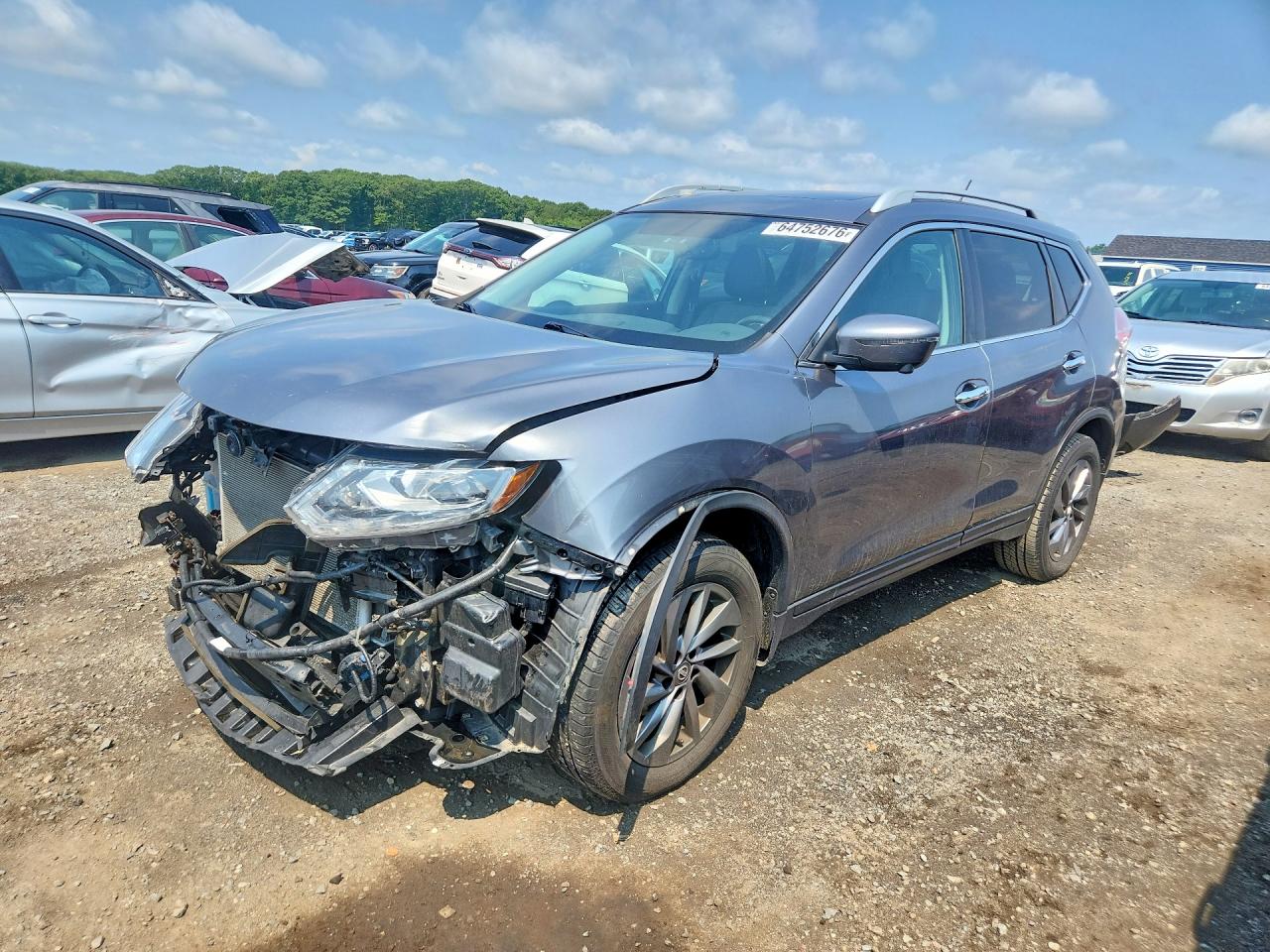 5N1AT2MV4GC884350 · 2016 NISSAN ROGUE