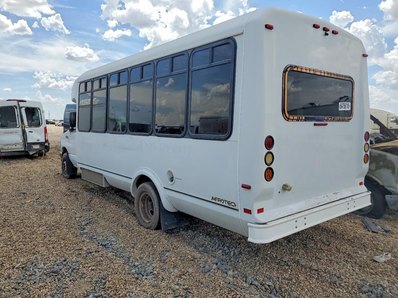 1FDFE4FS9CDB30251 · 2012 FORD ECONOLINE · 3/10