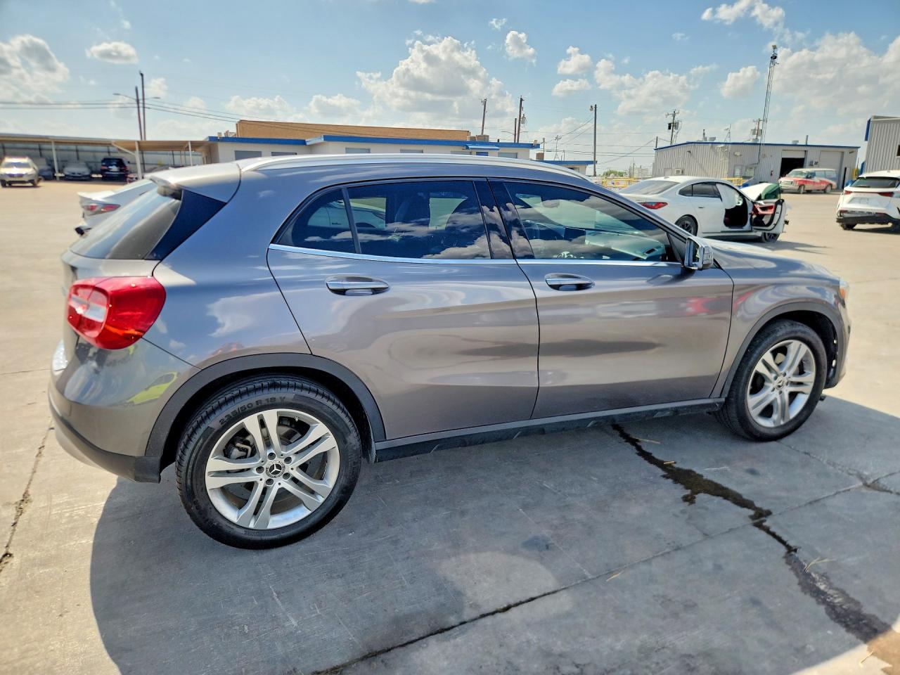 WDCTG4EB4JJ398569 · 2018 MERCEDES-BENZ GLA · 3/13