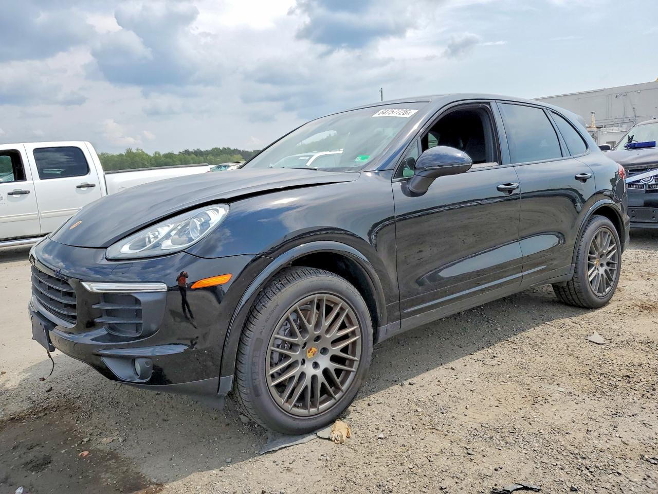 WP1AA2A25HKA81735 · 2017 PORSCHE CAYENNE