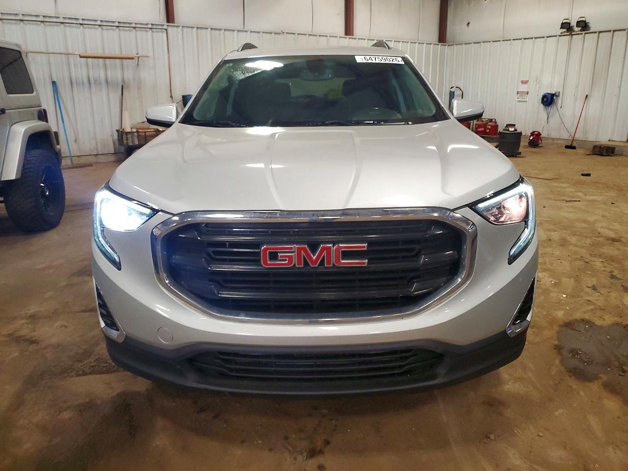 3GKALTEV0KL174212 · 2019 GMC TERRAIN · 5/12