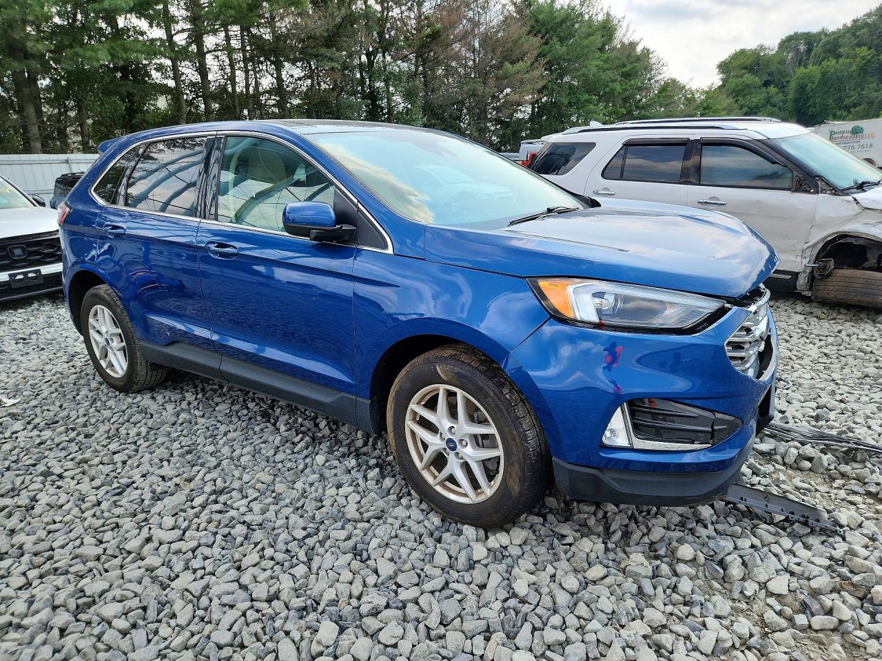 2FMPK4J90NBA72590 · 2022 FORD EDGE · 4/13
