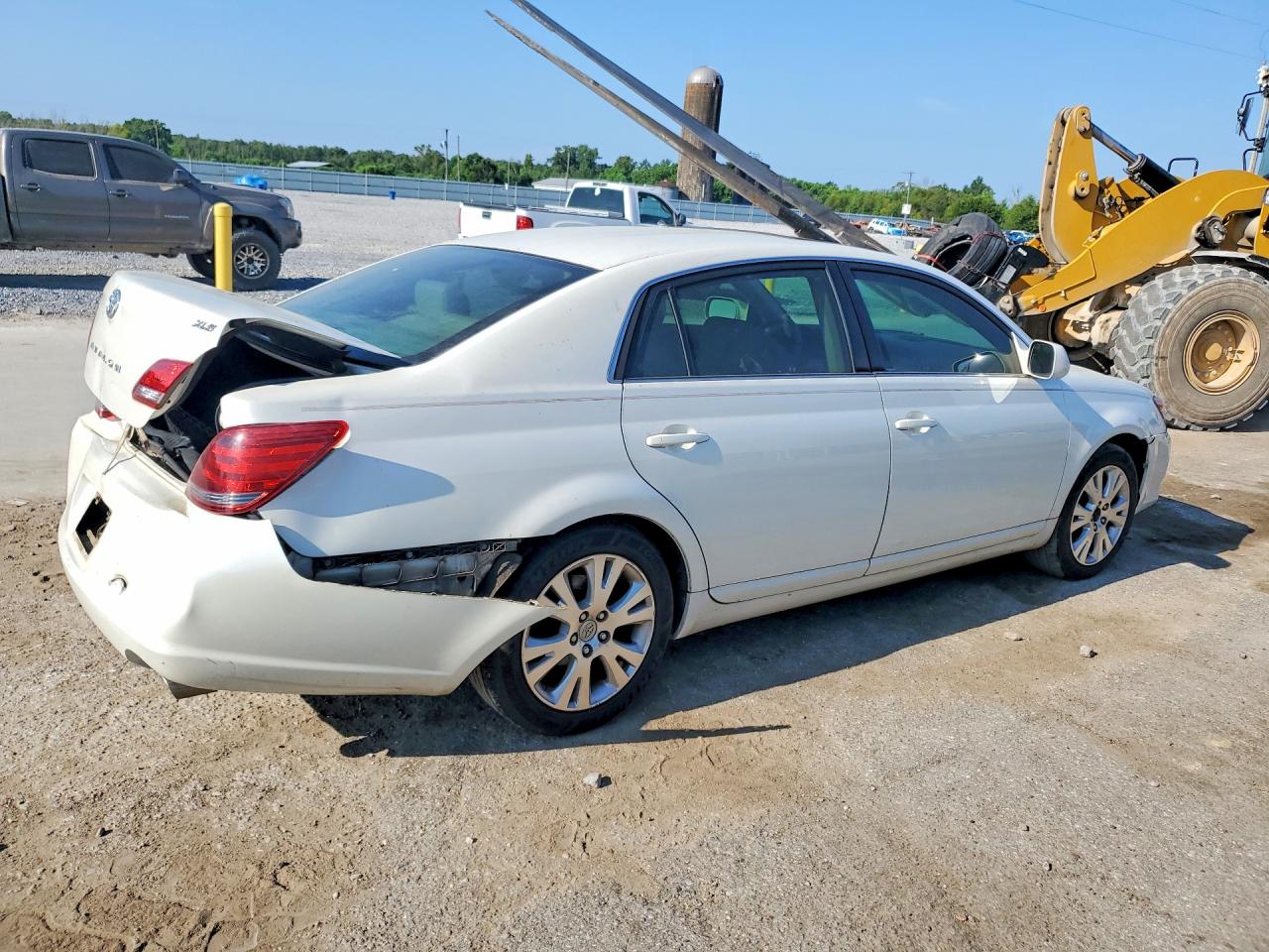 4T1BK36B08U266583 · 2008 TOYOTA AVALON · 3/12