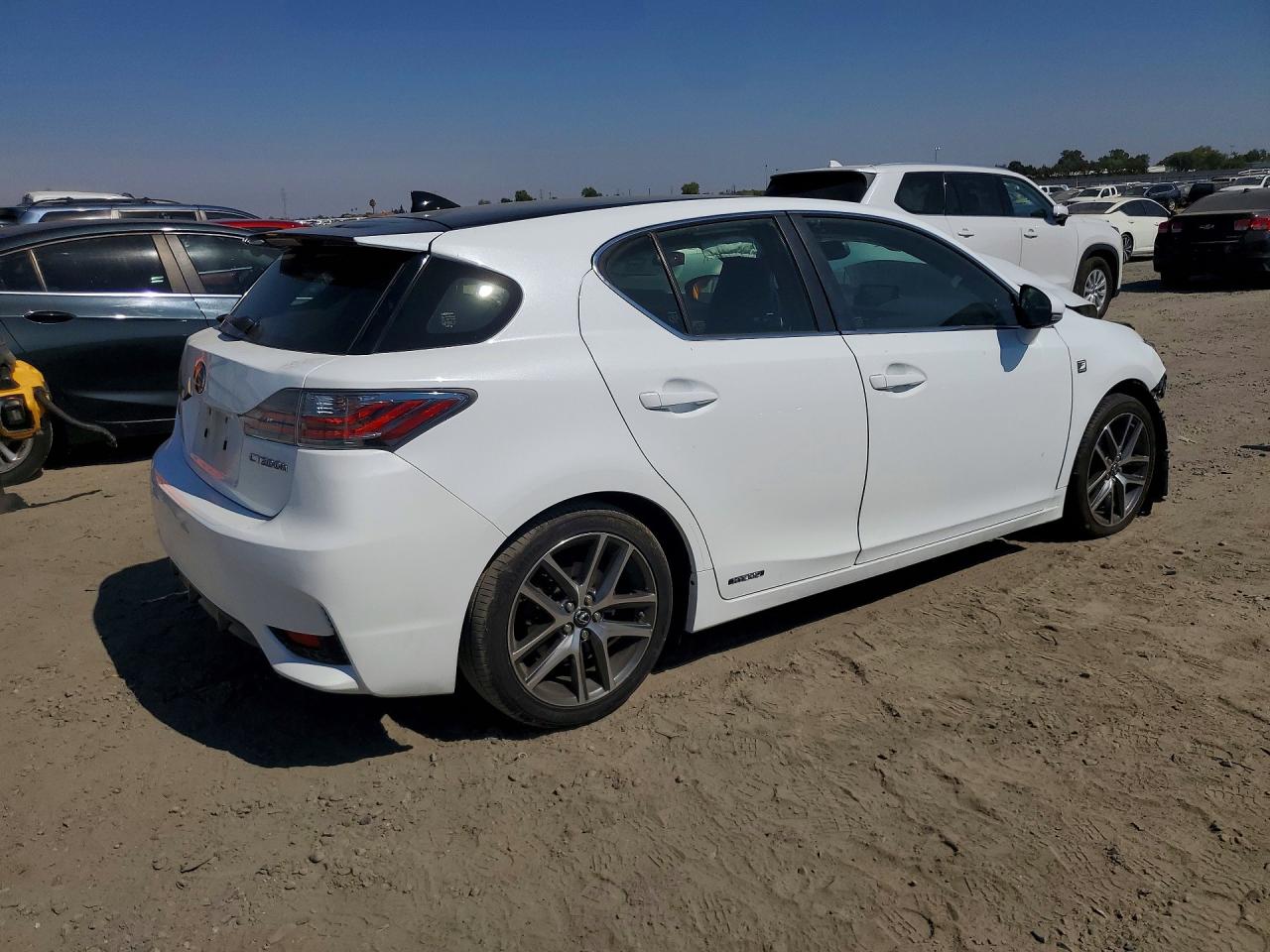 JTHKD5BH5G2254099 · 2016 LEXUS CT · 3/12