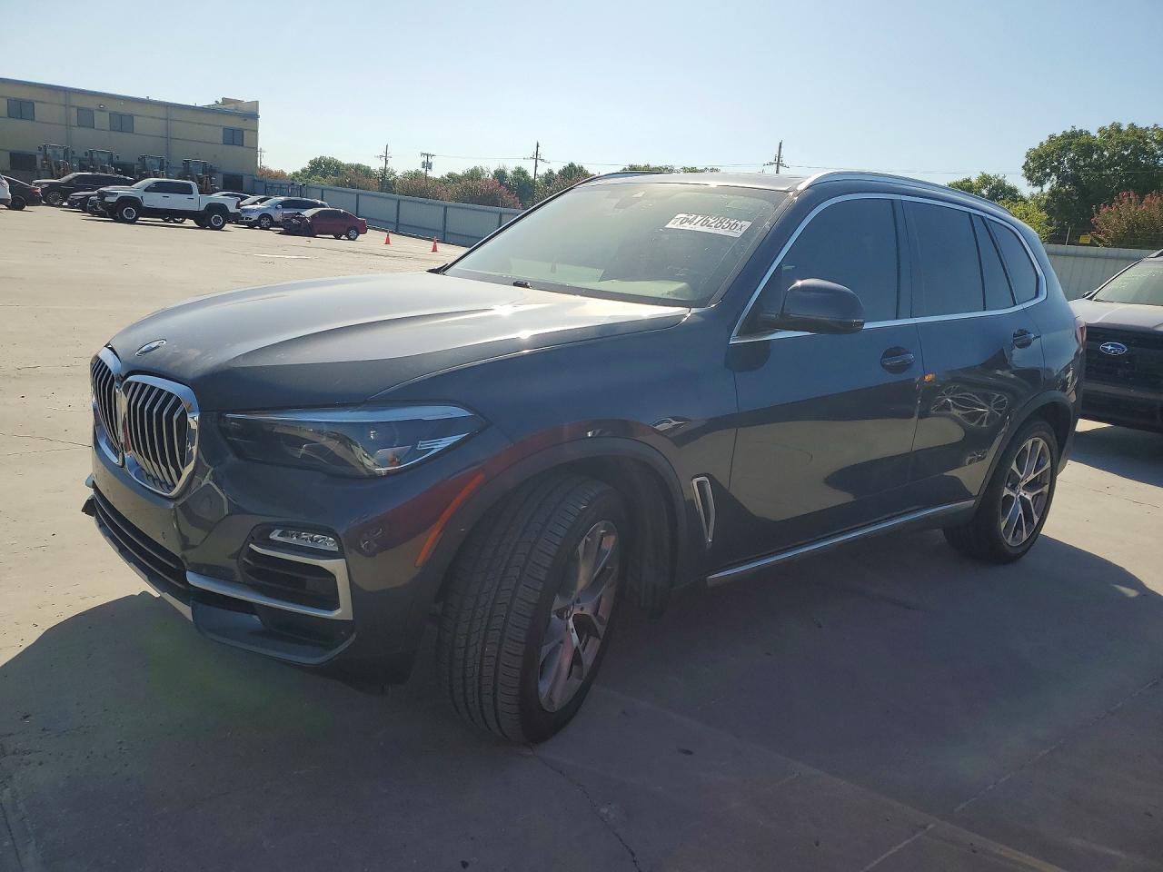 5UXCR6C54KLL06602 · 2019 BMW X5