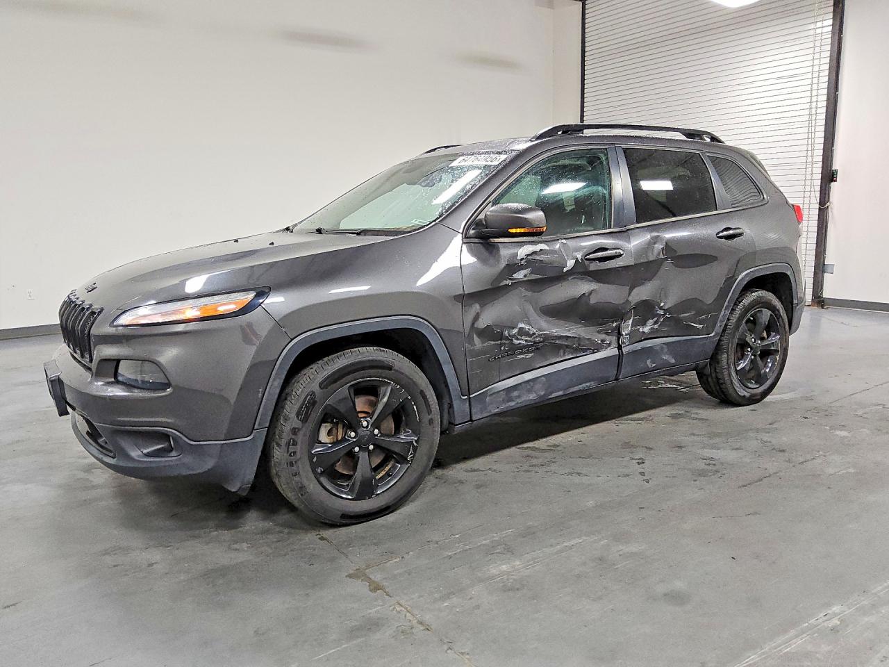 1C4PJMDB6GW368771 · 2016 JEEP CHEROKEE