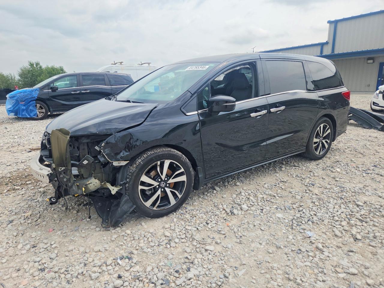 5FNRL6H98JB023355 · 2018 HONDA ODYSSEY