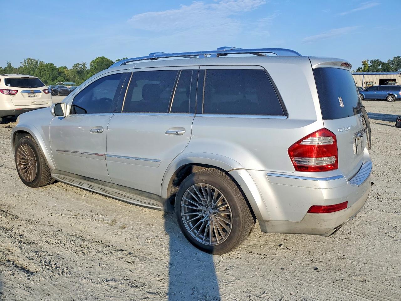 4JGBF86E09A504592 · 2009 MERCEDES-BENZ GL · 2/13