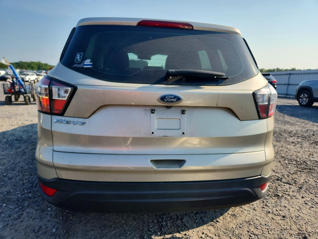 1FMCU0F79HUC59785 · 2017 FORD ESCAPE · 6/13