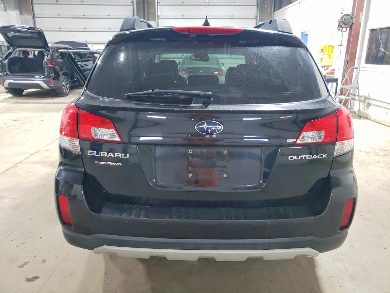 4S4BRCSC4D3286720 · 2013 SUBARU OUTBACK · 6/13