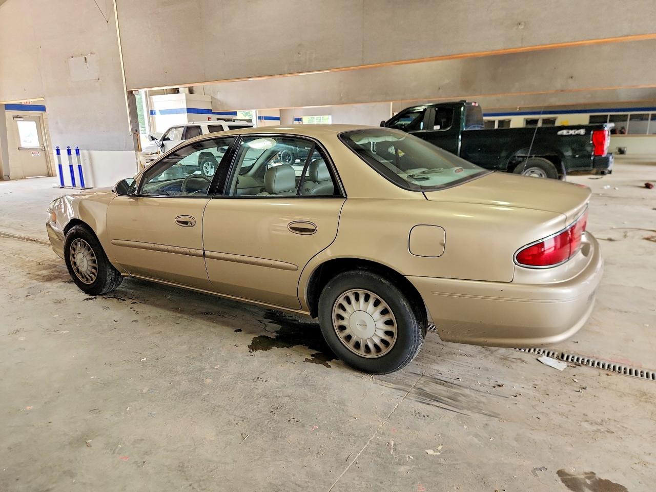 2G4WS52J041306872 · 2004 BUICK CENTURY · 2/12