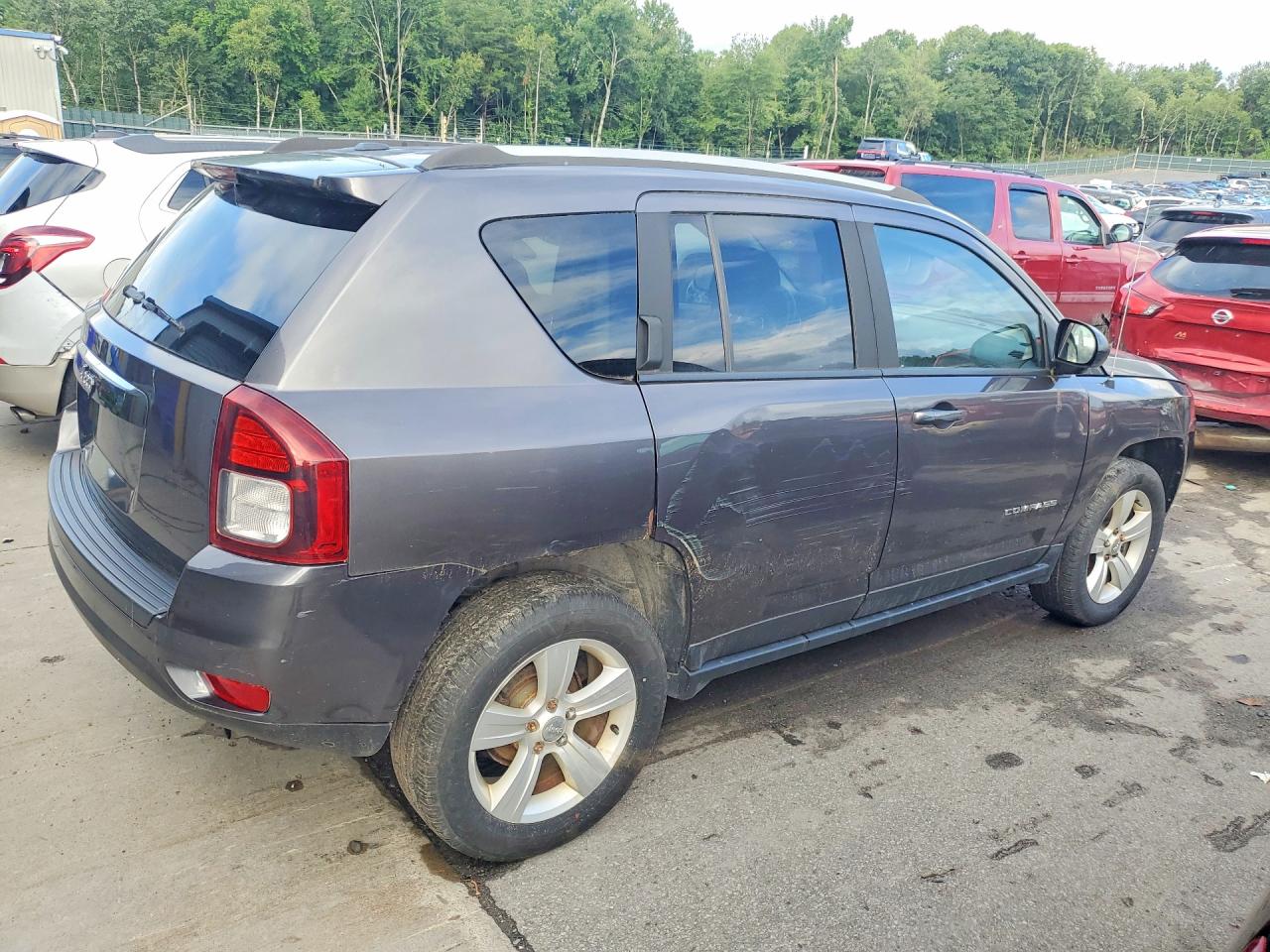 1C4NJDEBXGD776224 · 2016 JEEP COMPASS · 3/13