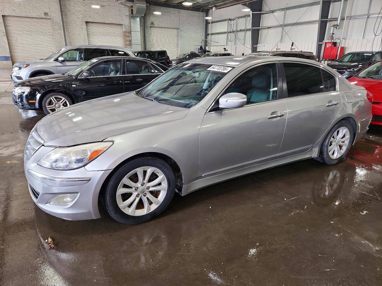 KMHGC4DD5CU187464 · 2012 HYUNDAI GENESIS