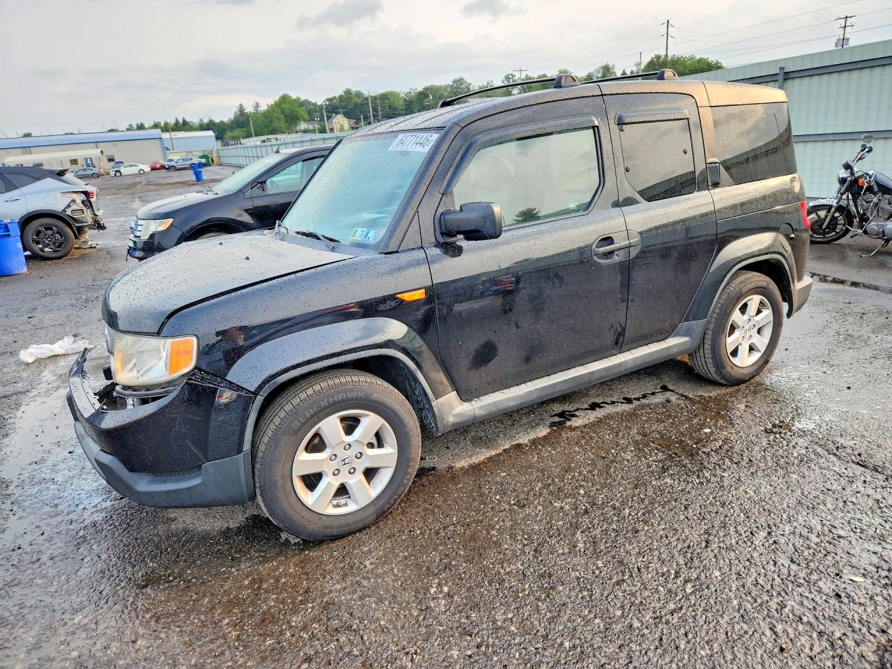 5J6YH2H76BL007247 · 2011 HONDA ELEMENT