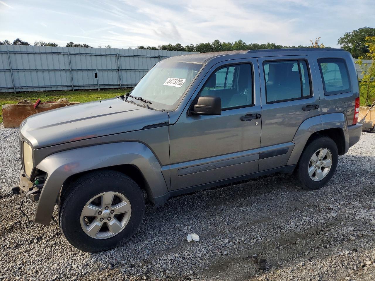 1C4PJLAK6CW148572 · 2012 JEEP LIBERTY