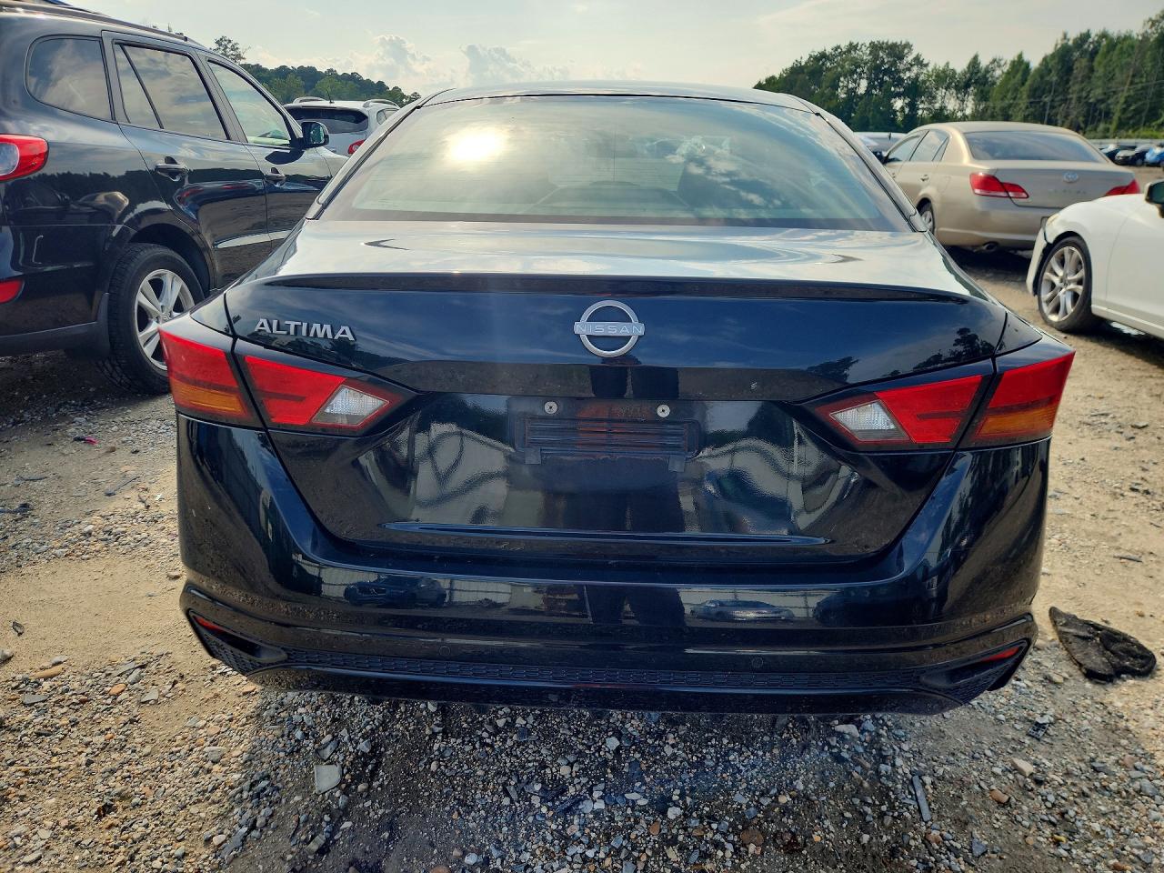 1N4BL4BV8PN395824 · 2023 NISSAN ALTIMA · 6/12