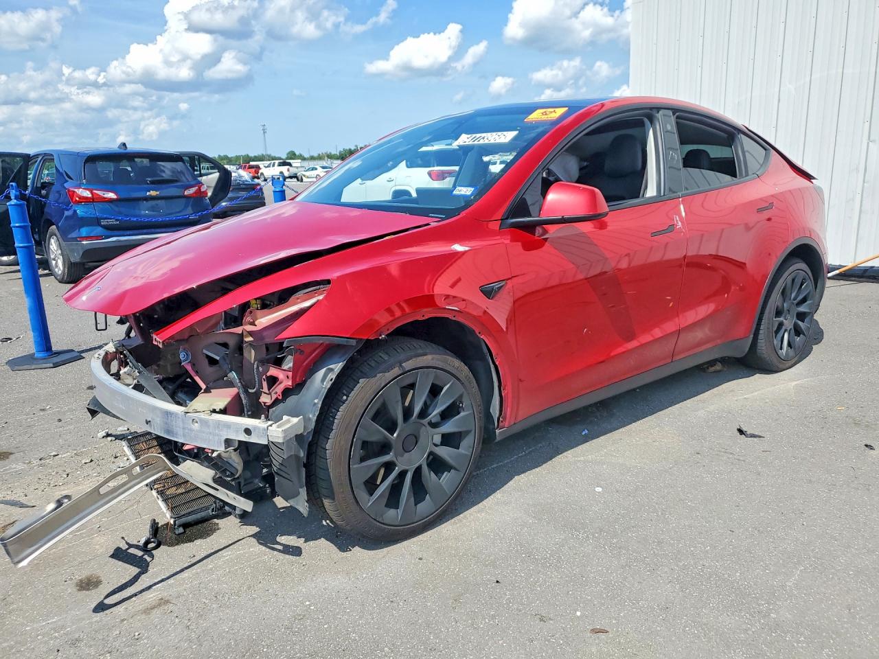 7SAYGDEE0NF480871 · 2022 TESLA MODEL Y
