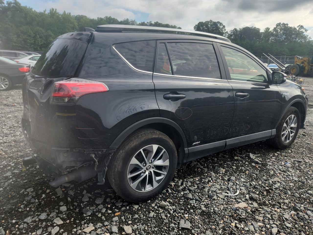 JTMRJREV4JD190604 · 2018 TOYOTA RAV4 HYBRID · 3/14