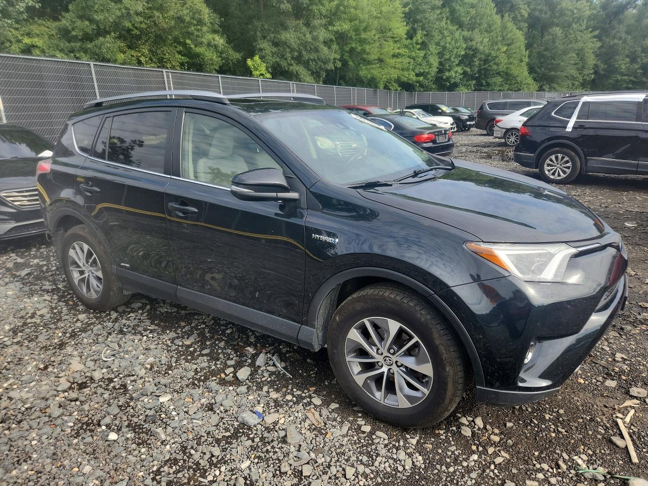 JTMRJREV4JD190604 · 2018 TOYOTA RAV4 HYBRID · 4/14