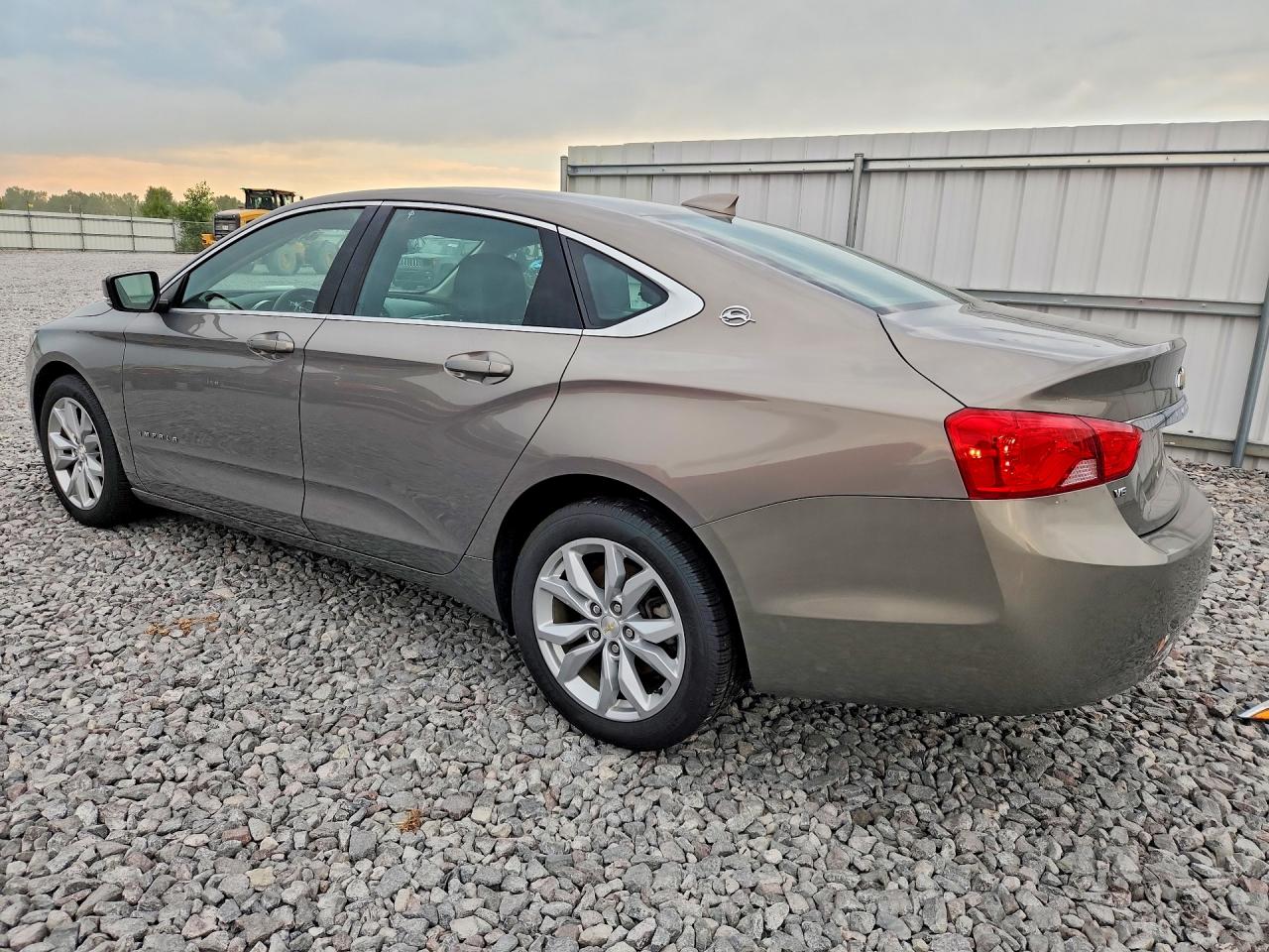 1G1105S36HU203352 · 2017 CHEVROLET IMPALA · 2/12