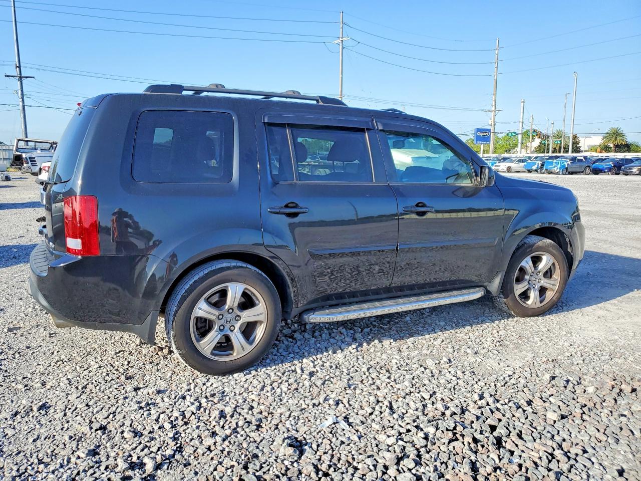 5FNYF4H78FB078997 · 2015 HONDA PILOT · 3/13