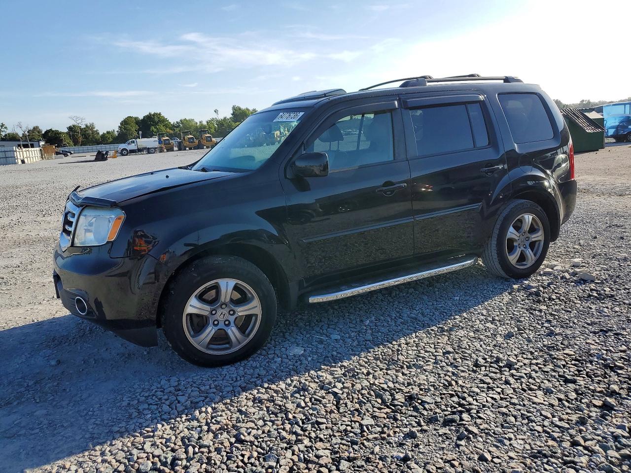 5FNYF4H78FB078997 · 2015 HONDA PILOT