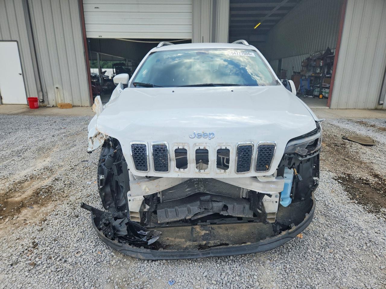 1C4PJMLB6LD590542 · 2020 JEEP CHEROKEE · 5/13