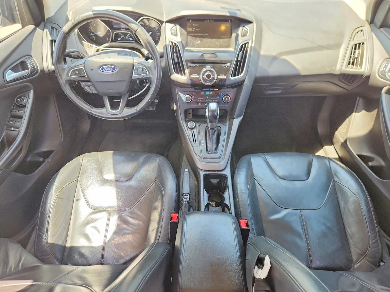 1FADP3F25GL334837 · 2016 FORD FOCUS · 8/12