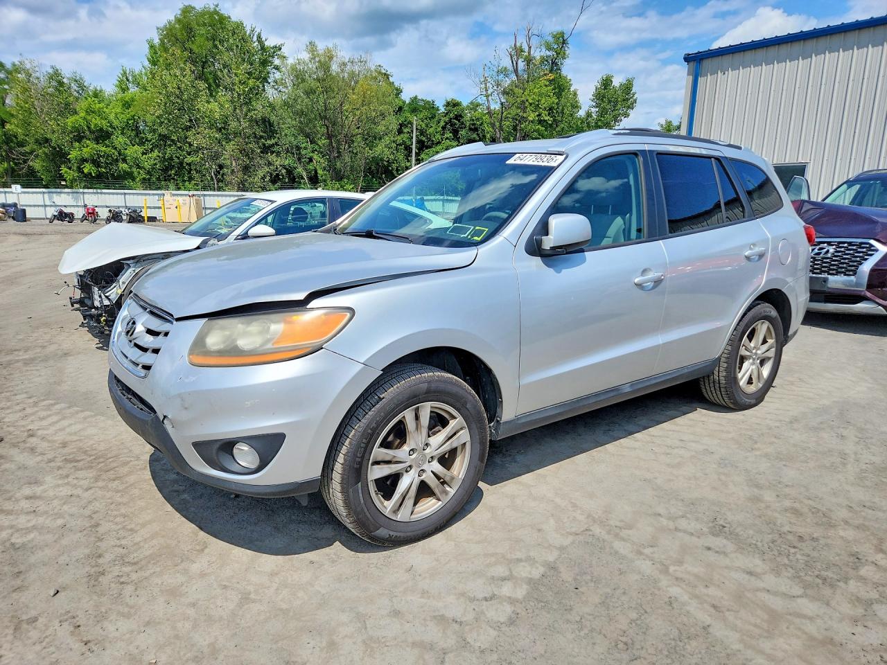 5XYZH4AG3BG068597 · 2011 HYUNDAI SANTA FE