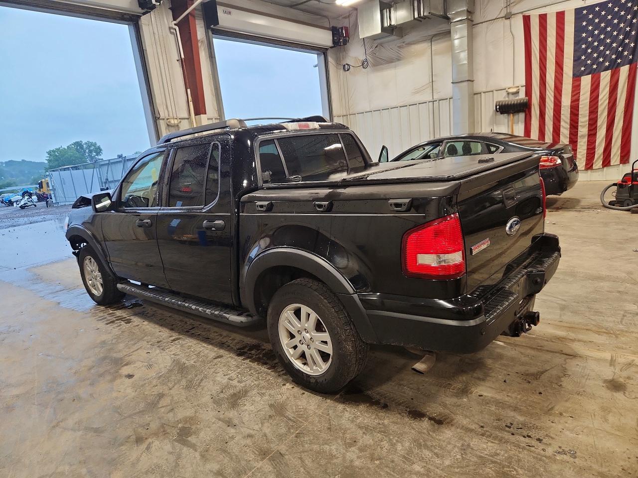 1FMEU5BE6AUF06342 · 2010 FORD EXPLORER SPORT TRAC · 2/13
