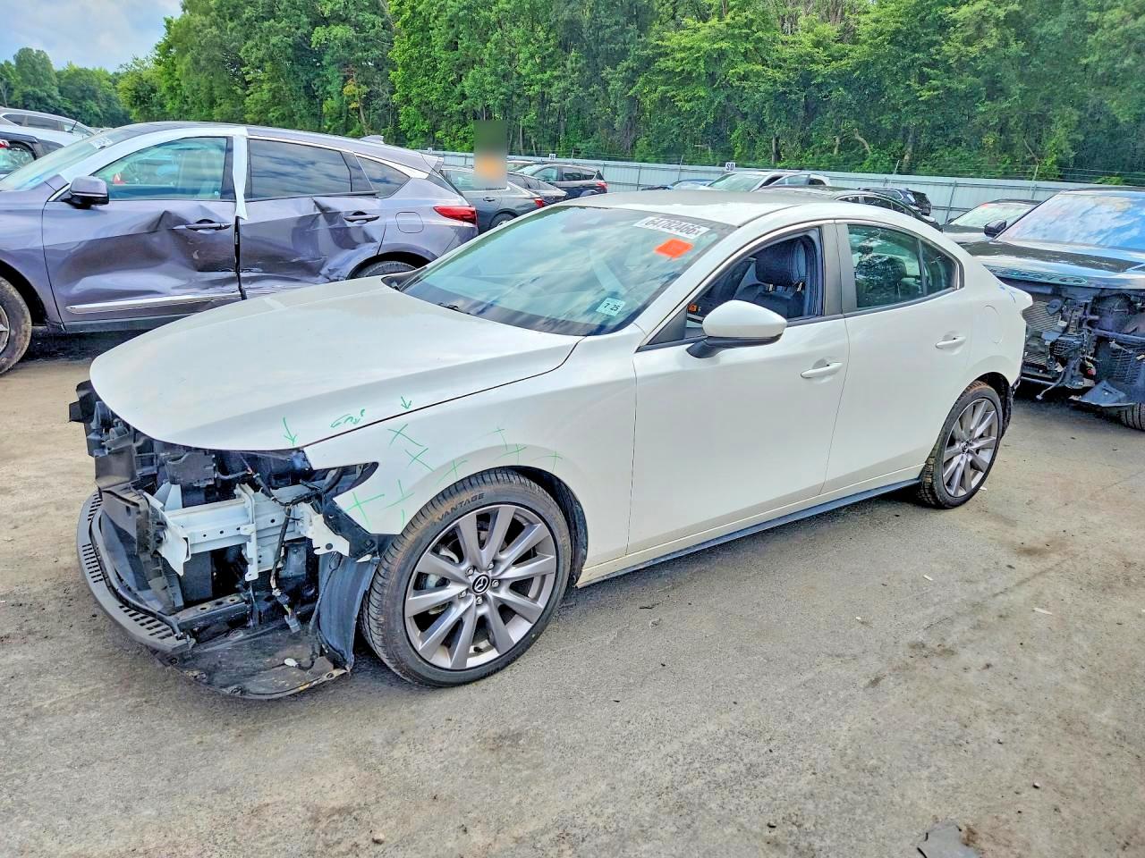 JM1BPACL2L1170830 · 2020 MAZDA 3