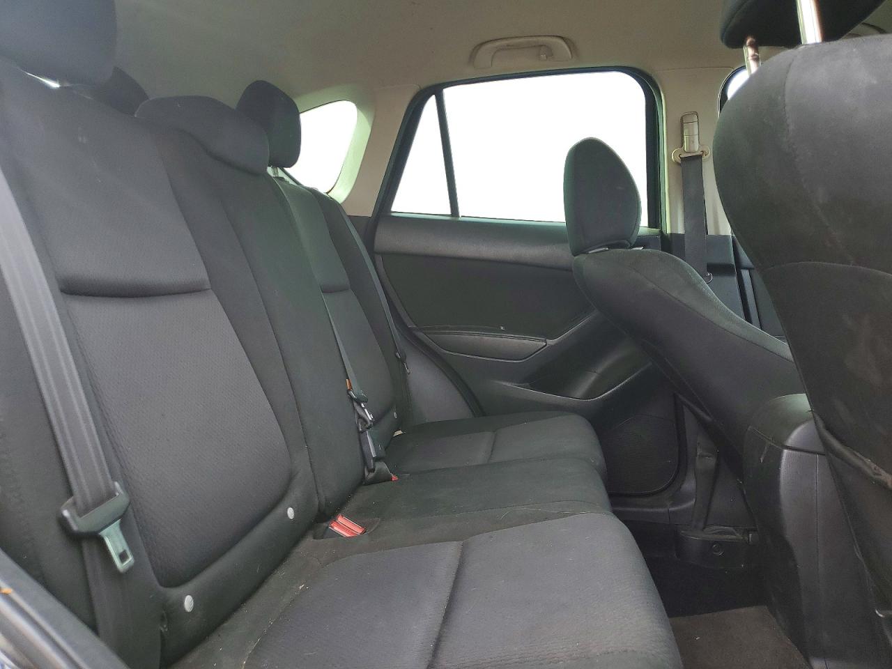 JM3KE2BE2F0494697 · 2015 MAZDA CX-5 · 11/13