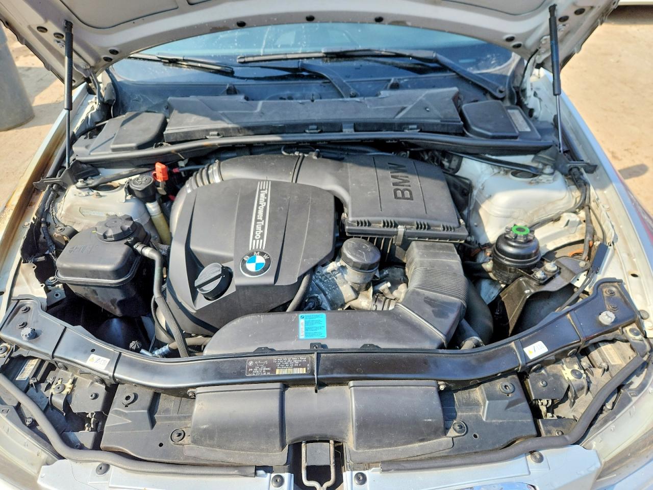 WBAPL5C59BA916857 · 2011 BMW 335 · 11/12