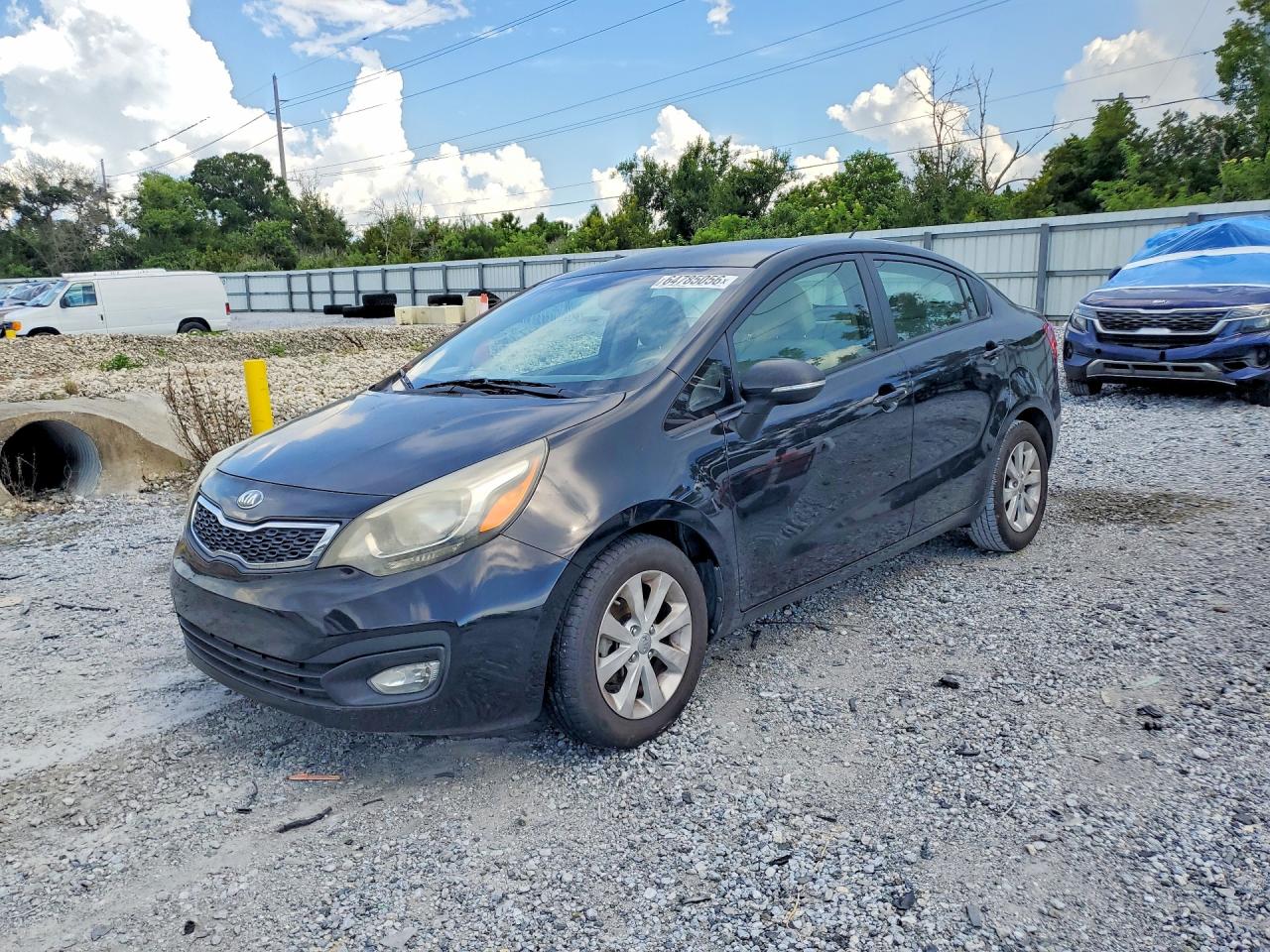 2013 KIA RIO