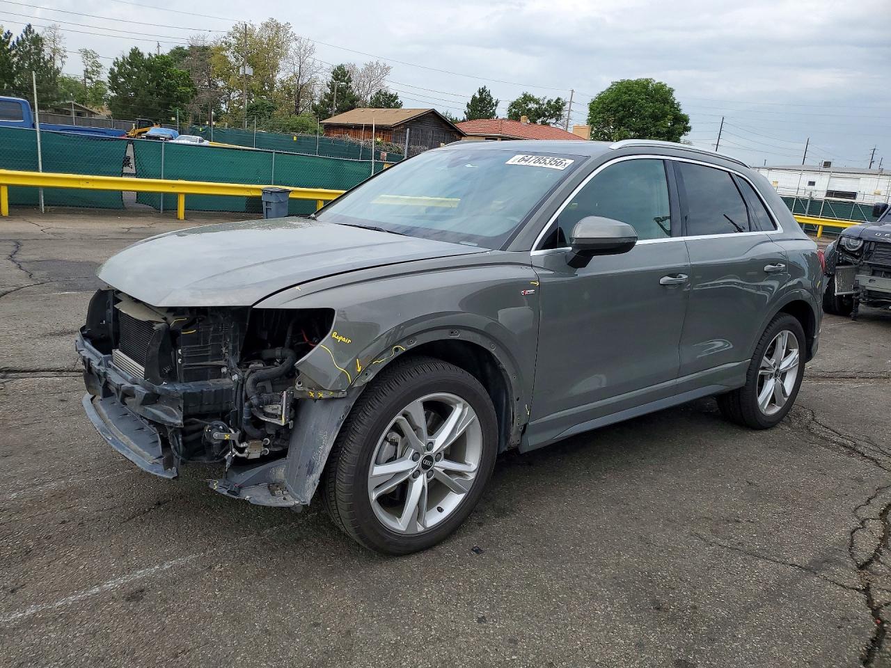 WA1EECF39M1045460 · 2021 AUDI Q3
