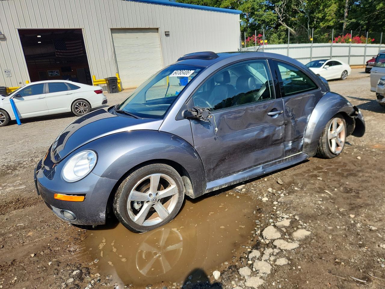 2006 VOLKSWAGEN NEW BEETLE