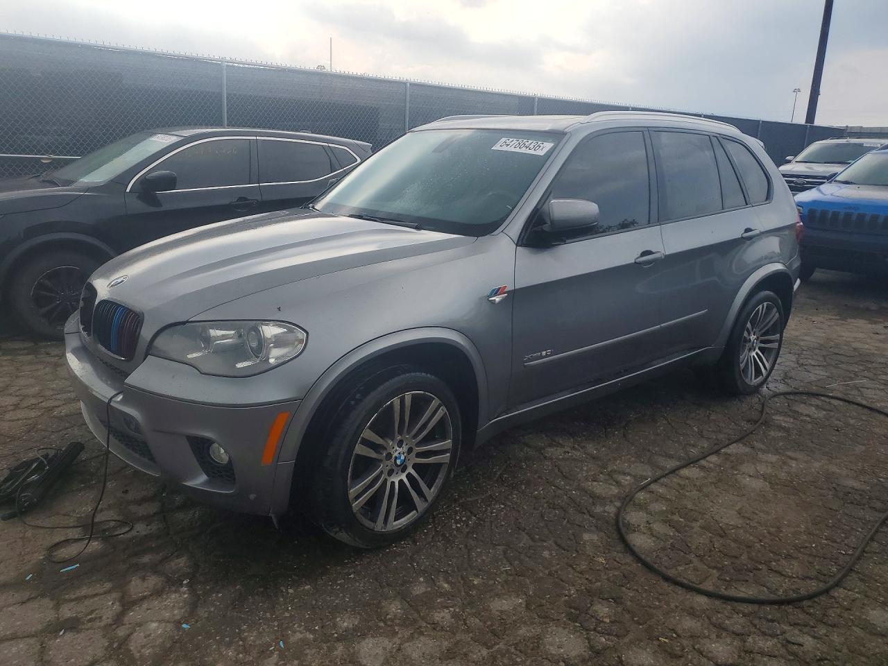 5UXZV8C56D0C14514 · 2013 BMW X5