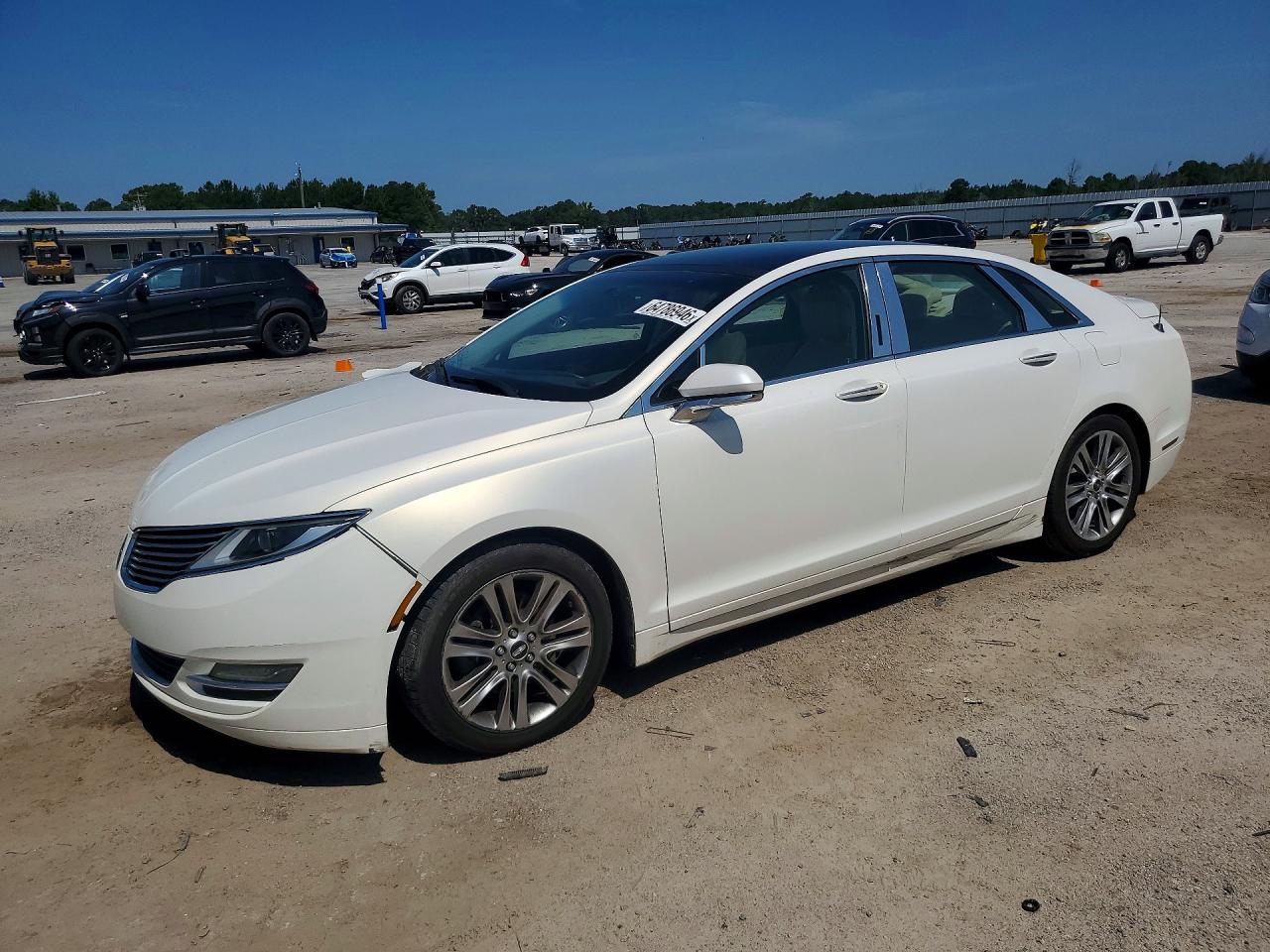 3LN6L2G99DR807202 · 2013 LINCOLN MKZ