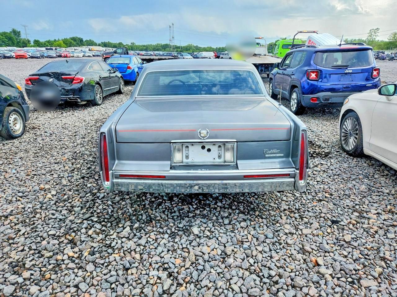 1G6CD53B6N4230897 · 1992 CADILLAC DEVILLE · 6/12
