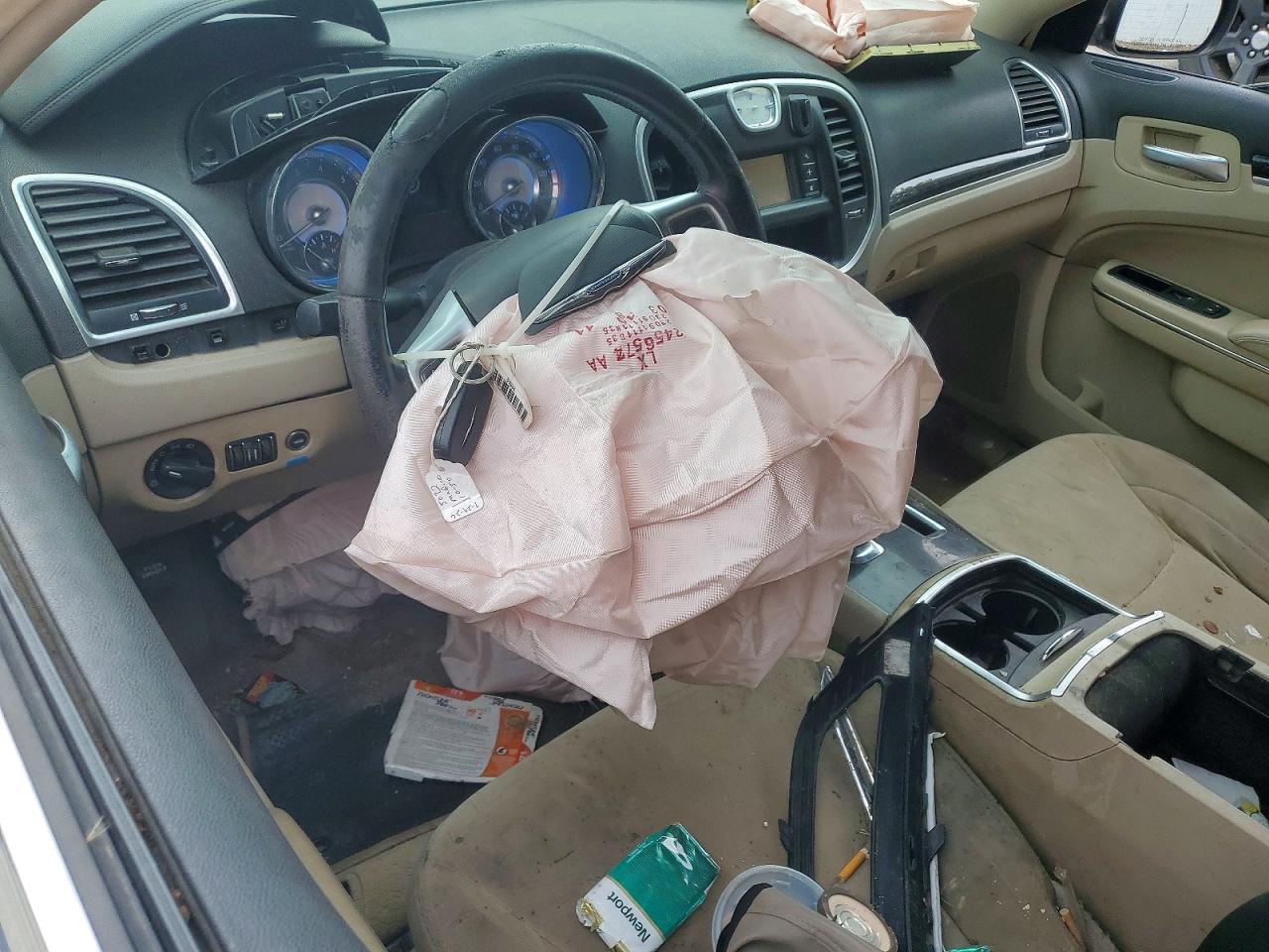 2C3CCAAG6CH139009 · 2012 CHRYSLER 300 · 8/12