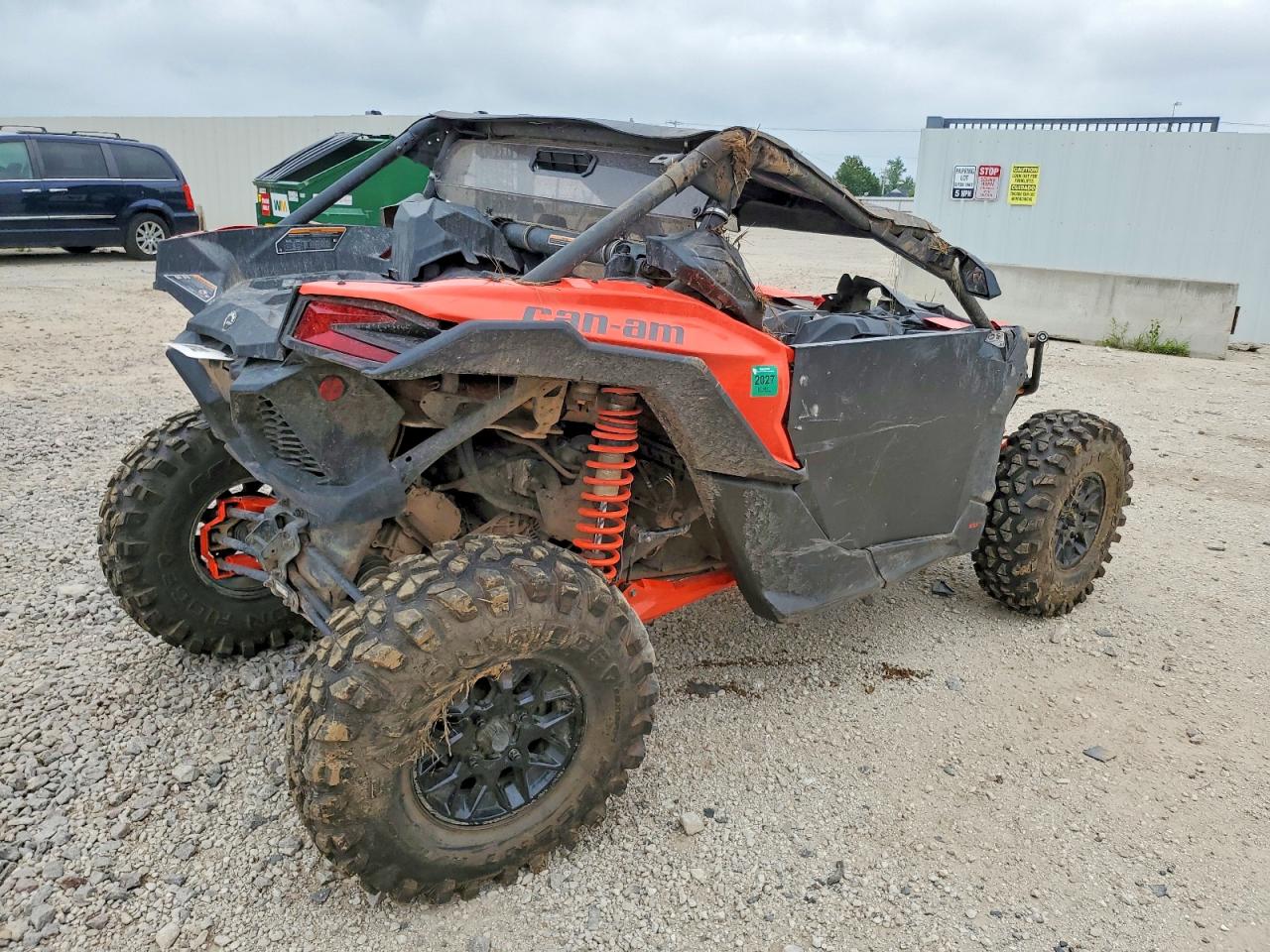 3JBVGAV41NE001422 · 2022 CAN-AM MAVERICK X3 · 4/10