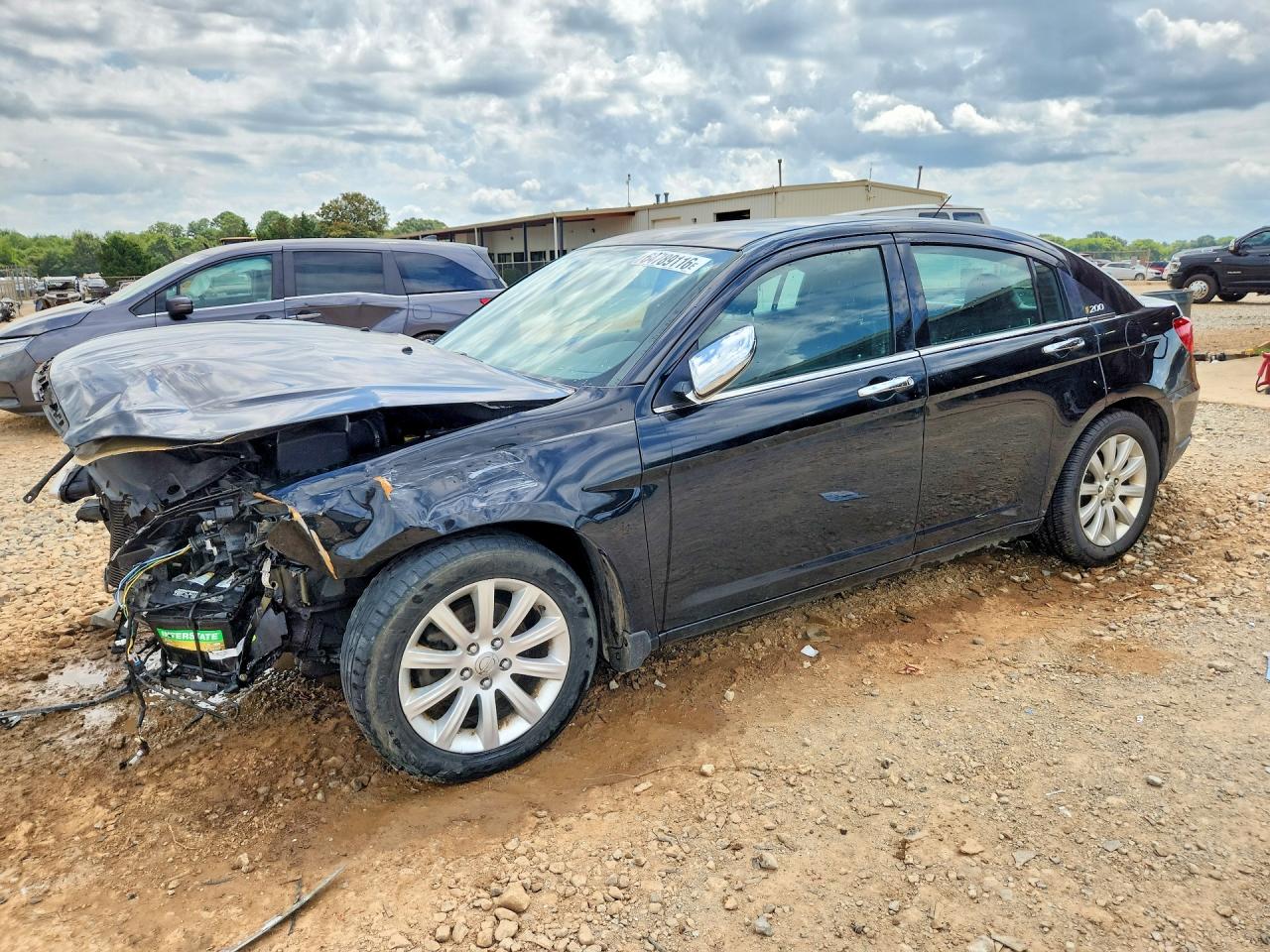 1C3CCBCG1DN569557 · 2013 CHRYSLER 200