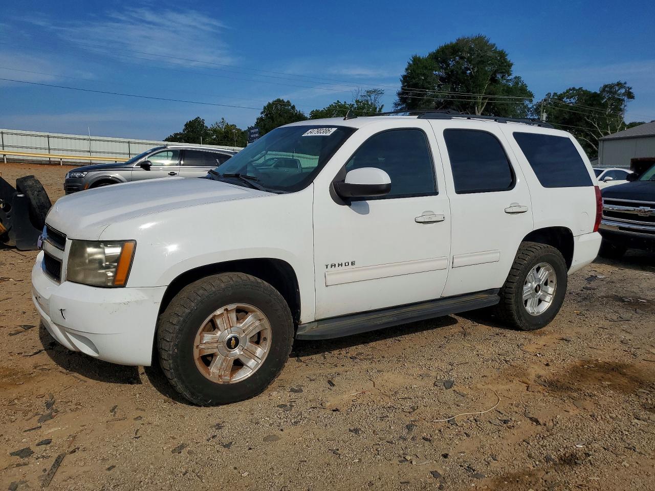 1GNSKAE0XBR385204 · 2011 CHEVROLET TAHOE