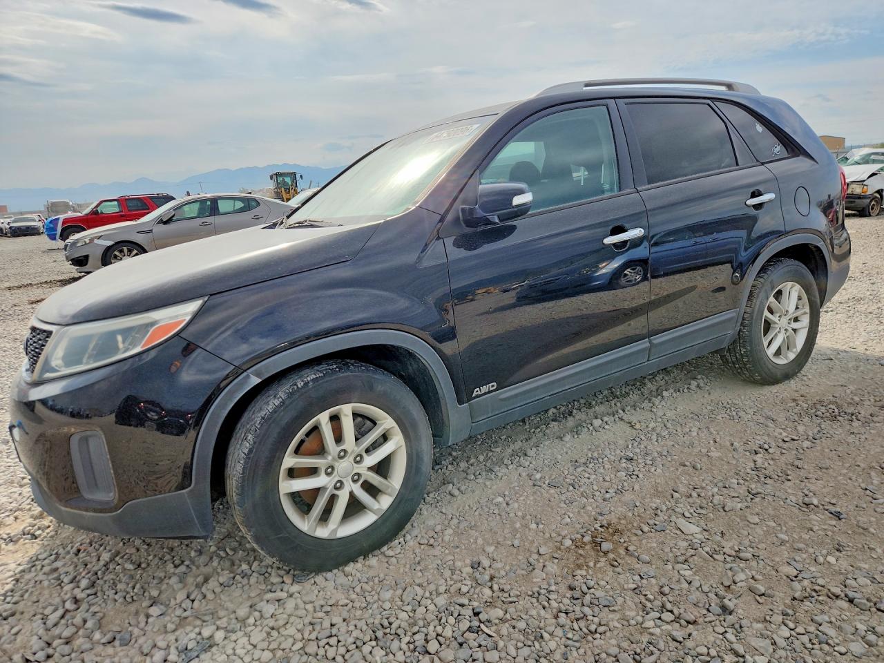 5XYKTDA73FG598476 · 2015 KIA SORENTO