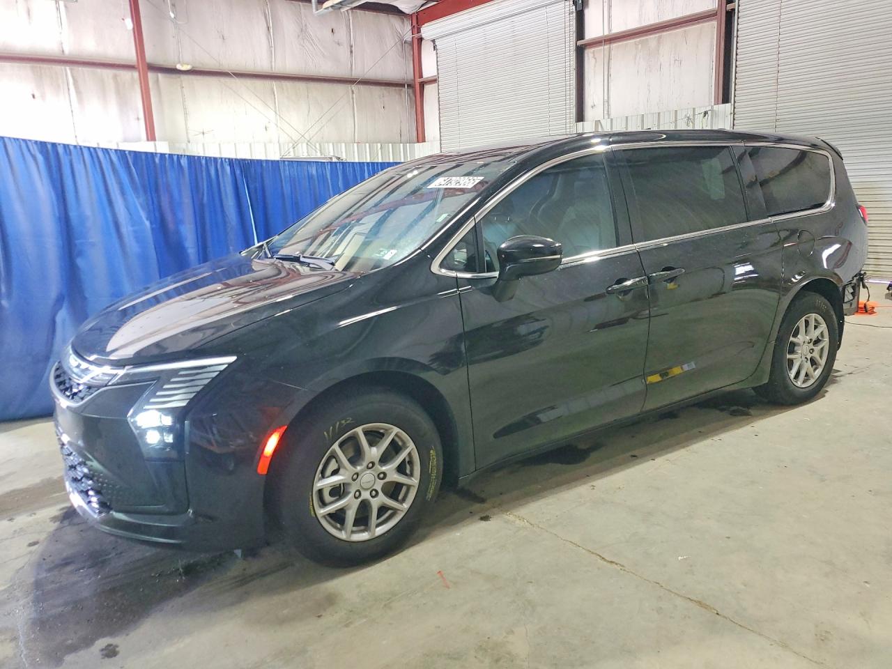 2C4RC1BG5VR577148 · 2027 CHRYSLER PACIFICA