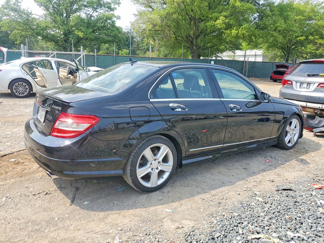 WDDGF8BB6BR175982 · 2011 MERCEDES-BENZ C · 3/12