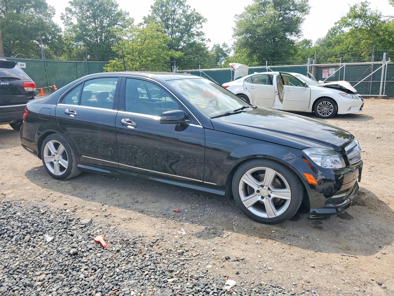 WDDGF8BB6BR175982 · 2011 MERCEDES-BENZ C · 4/12